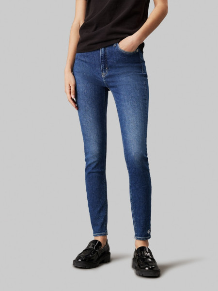 HIGH RISE SUPER SKINNY ANKLE