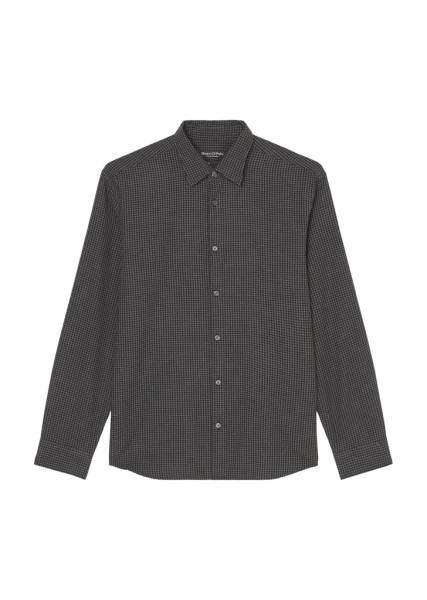 Kent collar, long sleeves, no pocket, round hem